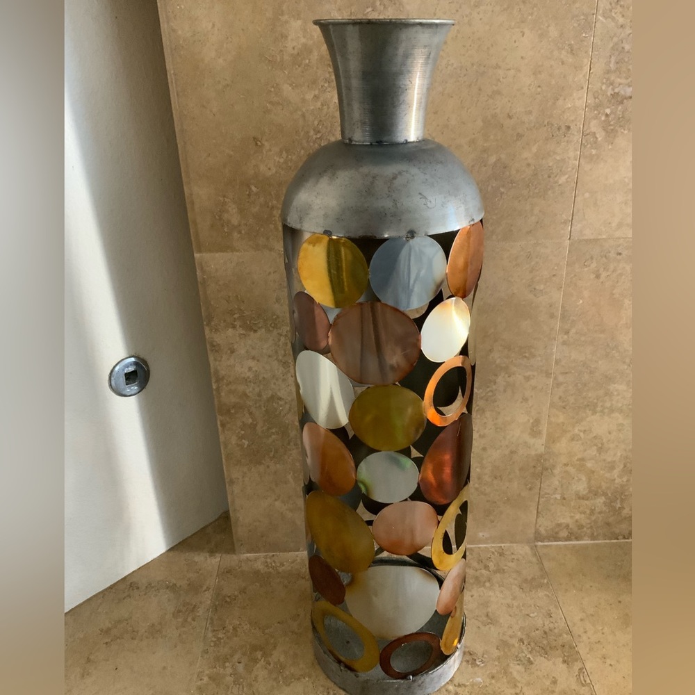Large 29" retro bohemian 1950’s antique vintage steel metal vase - Picture 4 of 8